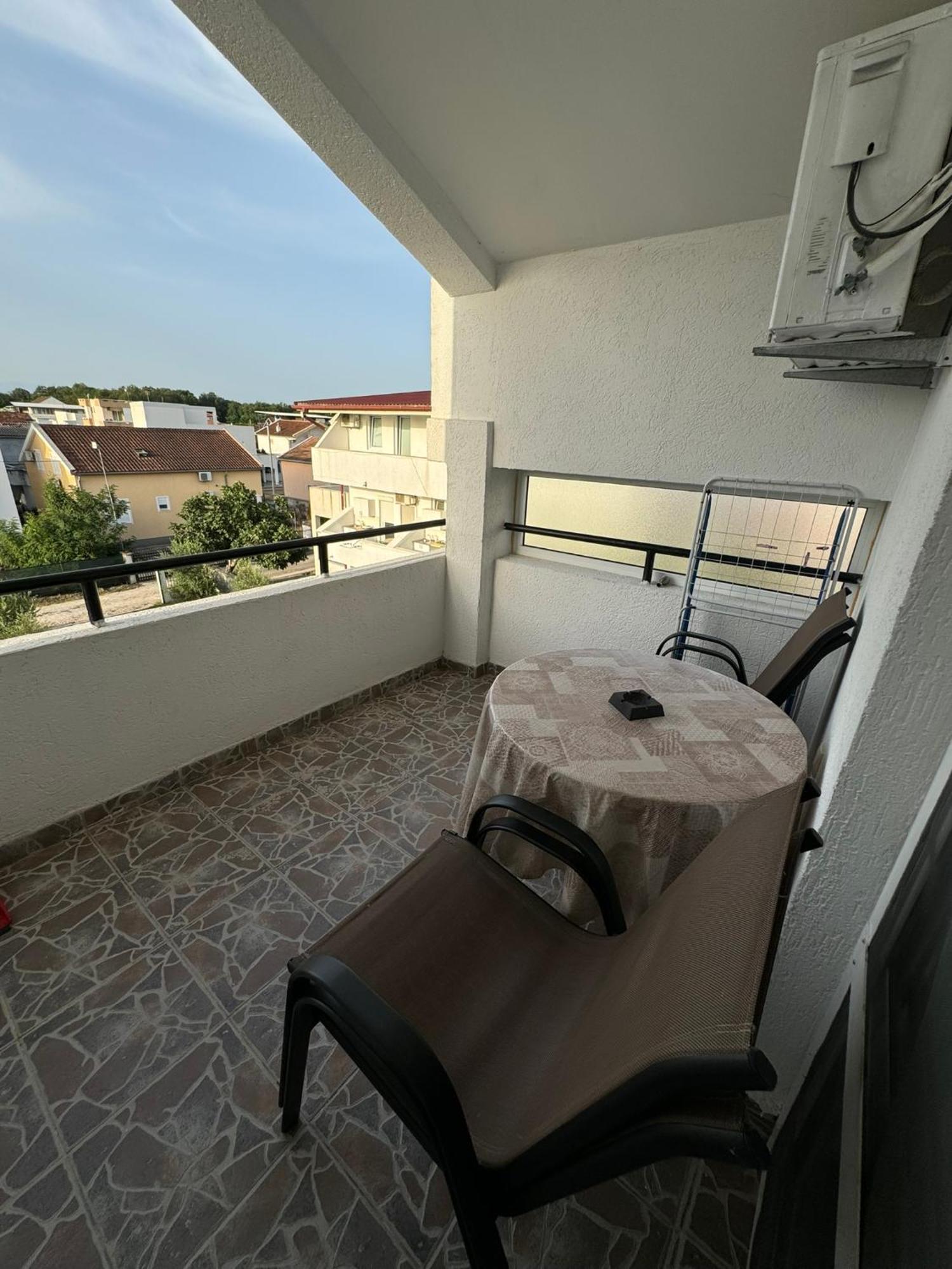 Berin Apartments Ulcinj Eksteriør bilde