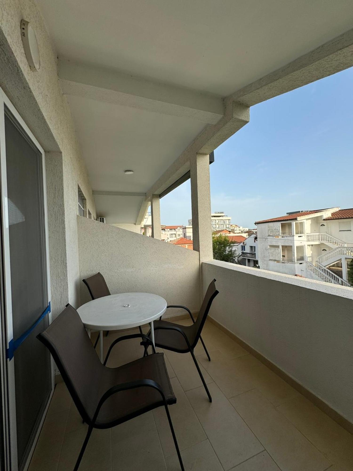 Berin Apartments Ulcinj Eksteriør bilde