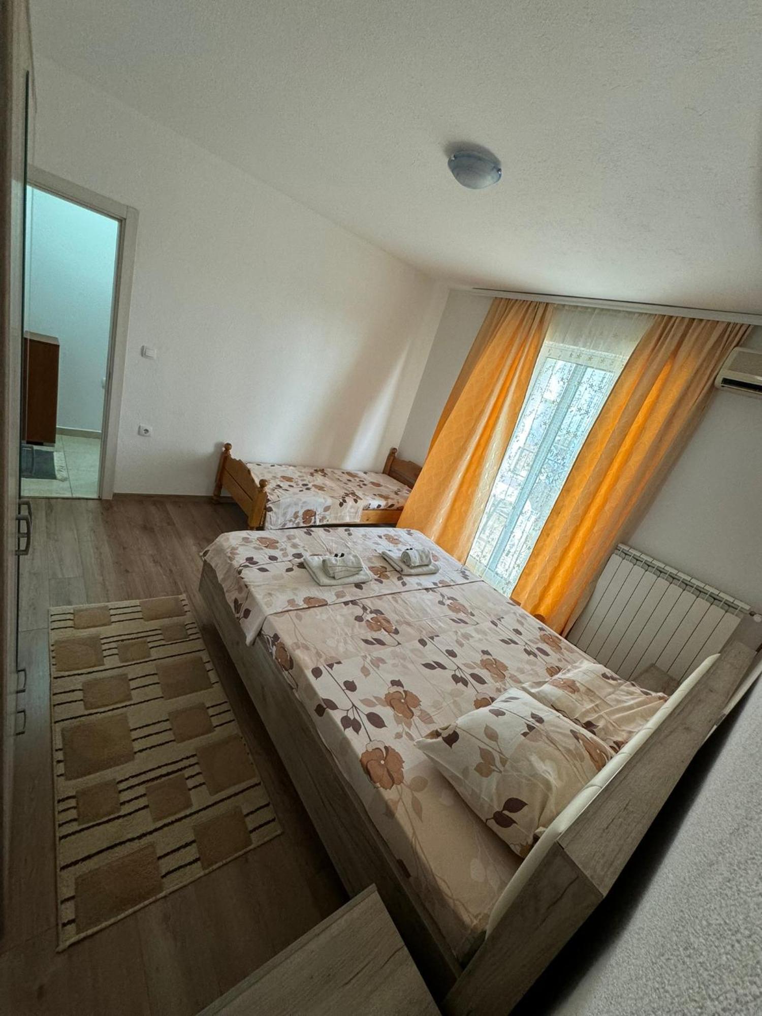 Berin Apartments Ulcinj Eksteriør bilde